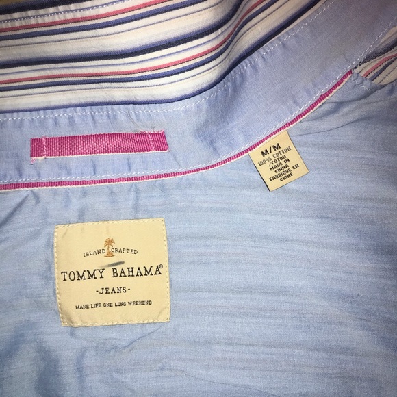 Tommy Bahama long sleeve button down size medium - Picture 5 of 5